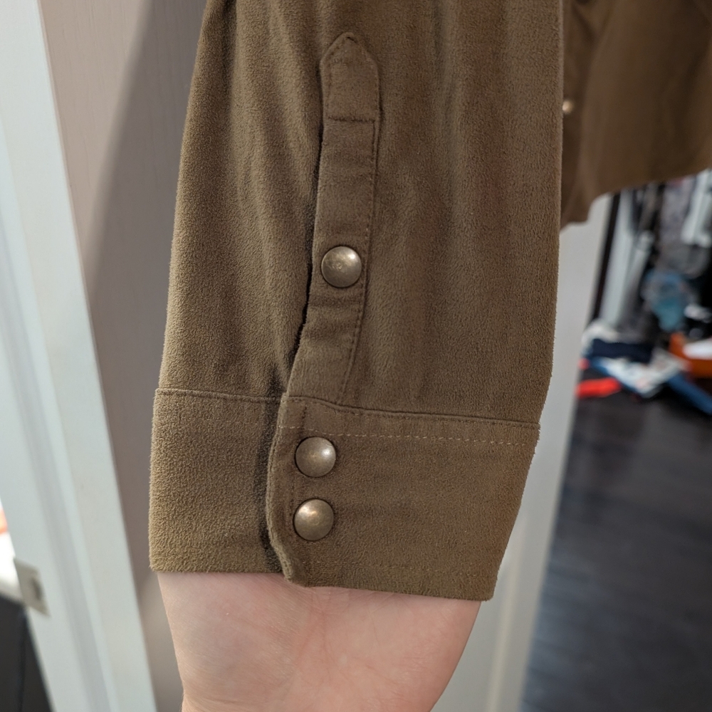 2/$40 ✨Reitmans Faux Suede Button Up - Picture 3 of 5
